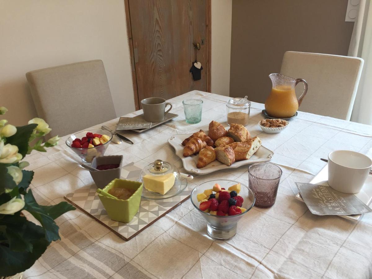 Un Soir Sous Les Etoiles Bed & Breakfast Châteauneuf-de-Gadagne Екстериор снимка