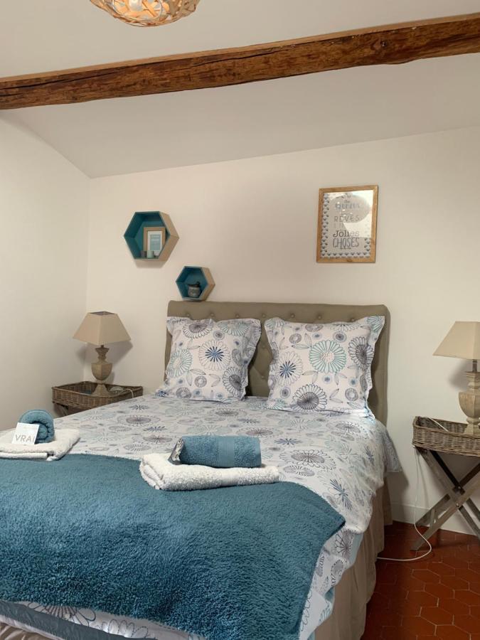 Un Soir Sous Les Etoiles Bed & Breakfast Châteauneuf-de-Gadagne Екстериор снимка